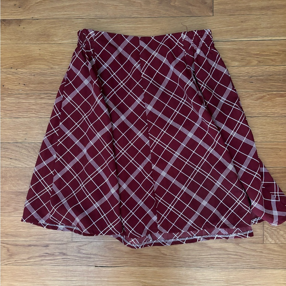 Vintage burgundy and white plaid skirt, XS